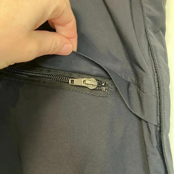 The  North Face HyVent black pants - Picture 5 of 9